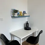 Studio-Apartment In Zentraler Lage
