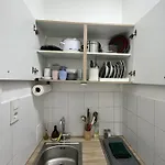 Studio-Apartment In Zentraler Lage