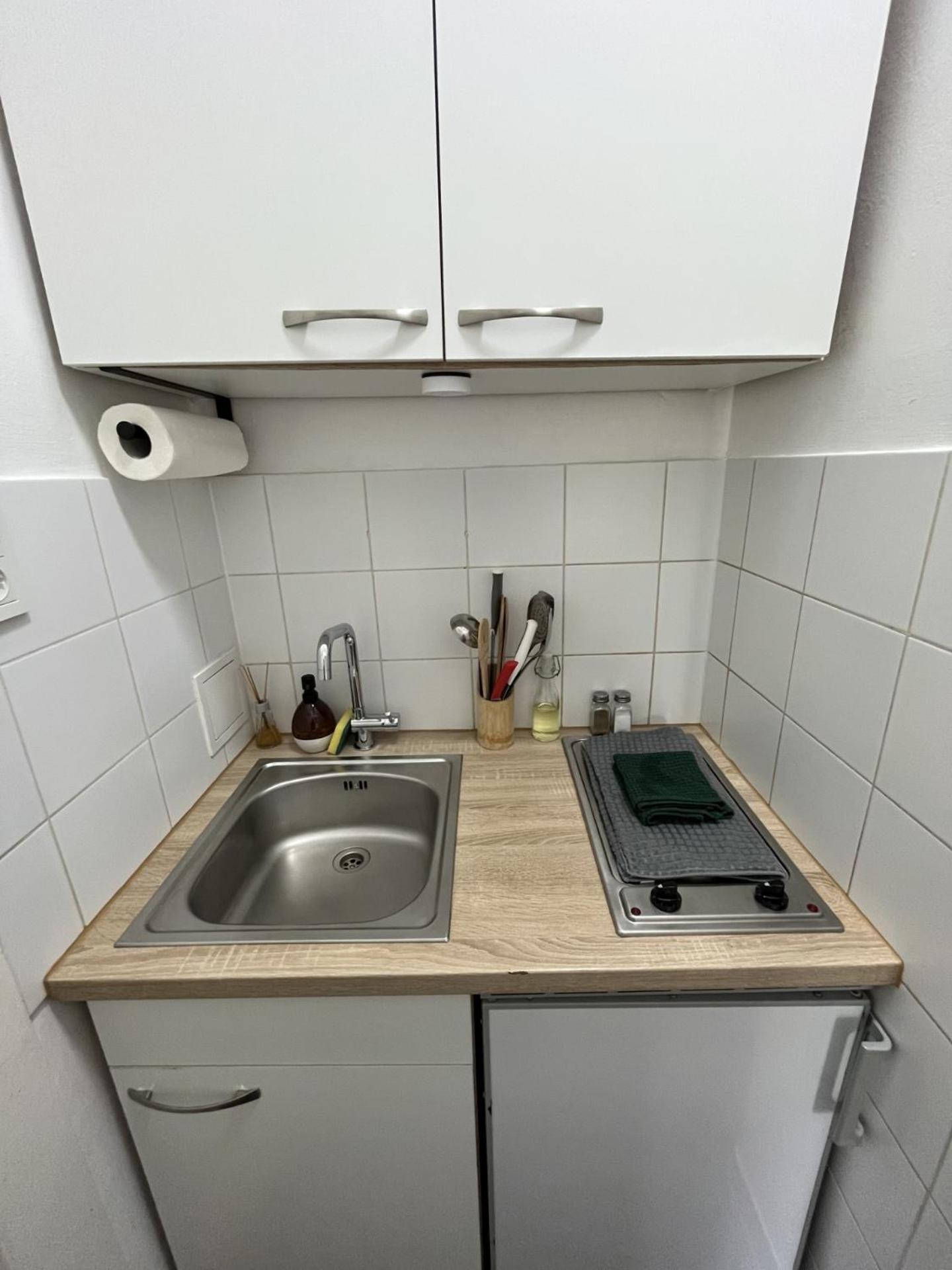 Studio-apartment In Zentraler Lage *