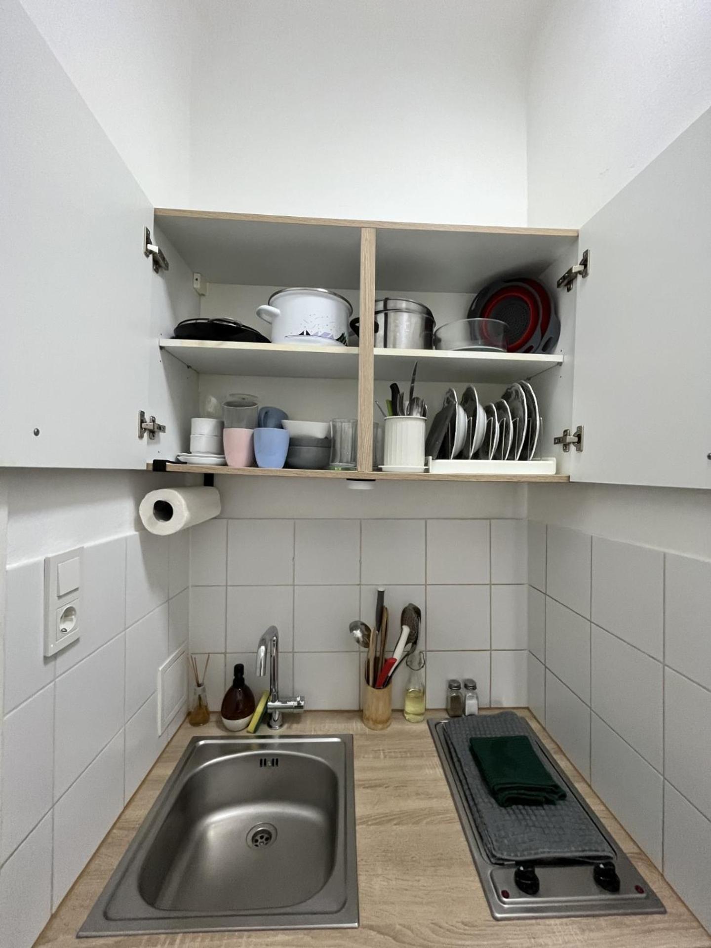 Studio-apartment In Zentraler Lage Apartment
